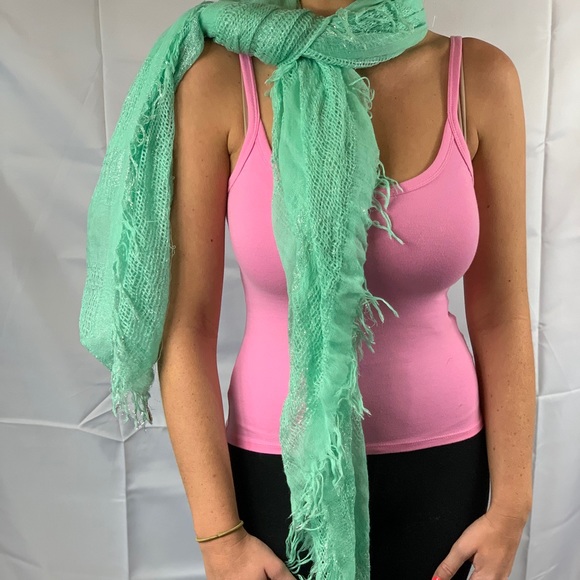 Collection Eighteen Light Green Shawl - Picture 2 of 4